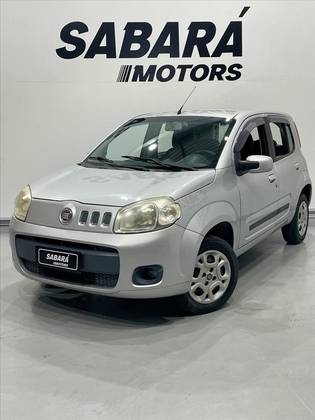 FIAT UNO 1.0 VIVACE 8V FLEX 4P MANUAL FIAT UNO 1.0 VIVACE 8V FLEX 4P MANUAL